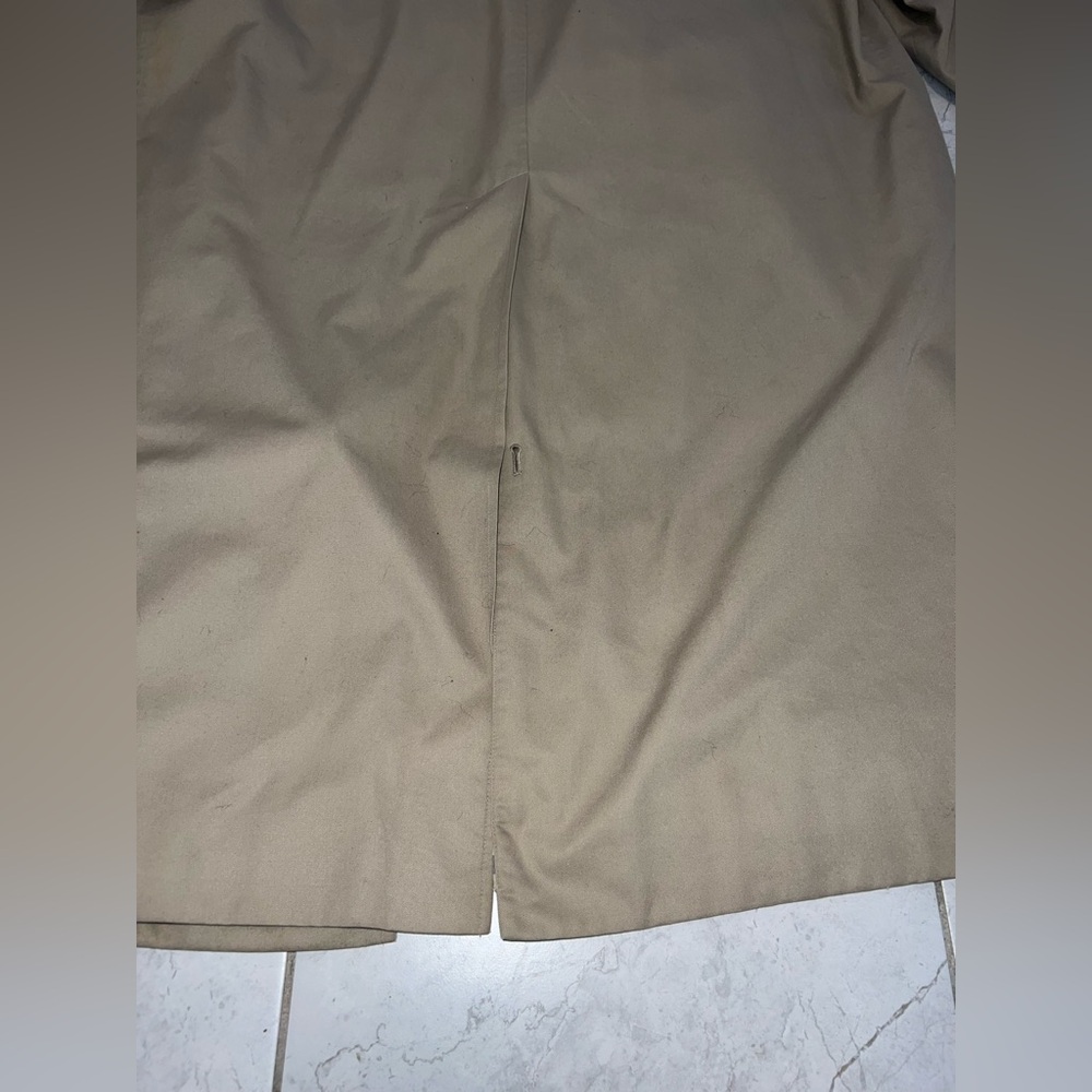 Burberry Tan Trench Coat - Picture 13 of 14